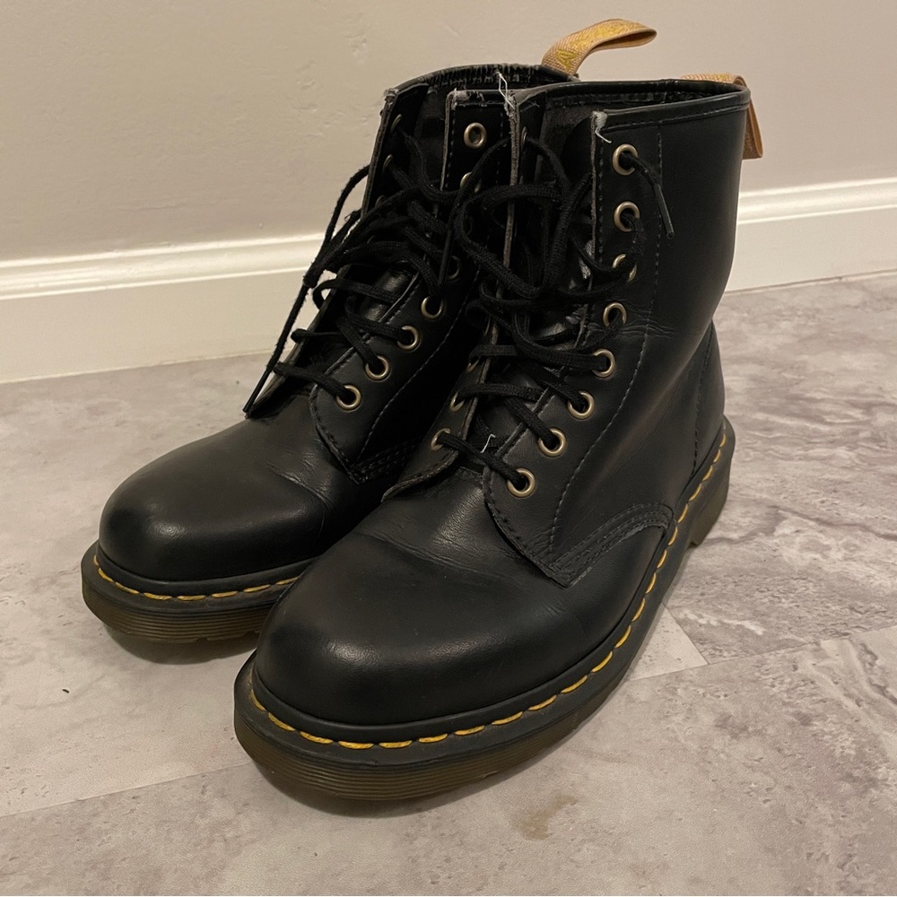 Dr. Marten’s 1460 Vegan boots, size 8M/9L